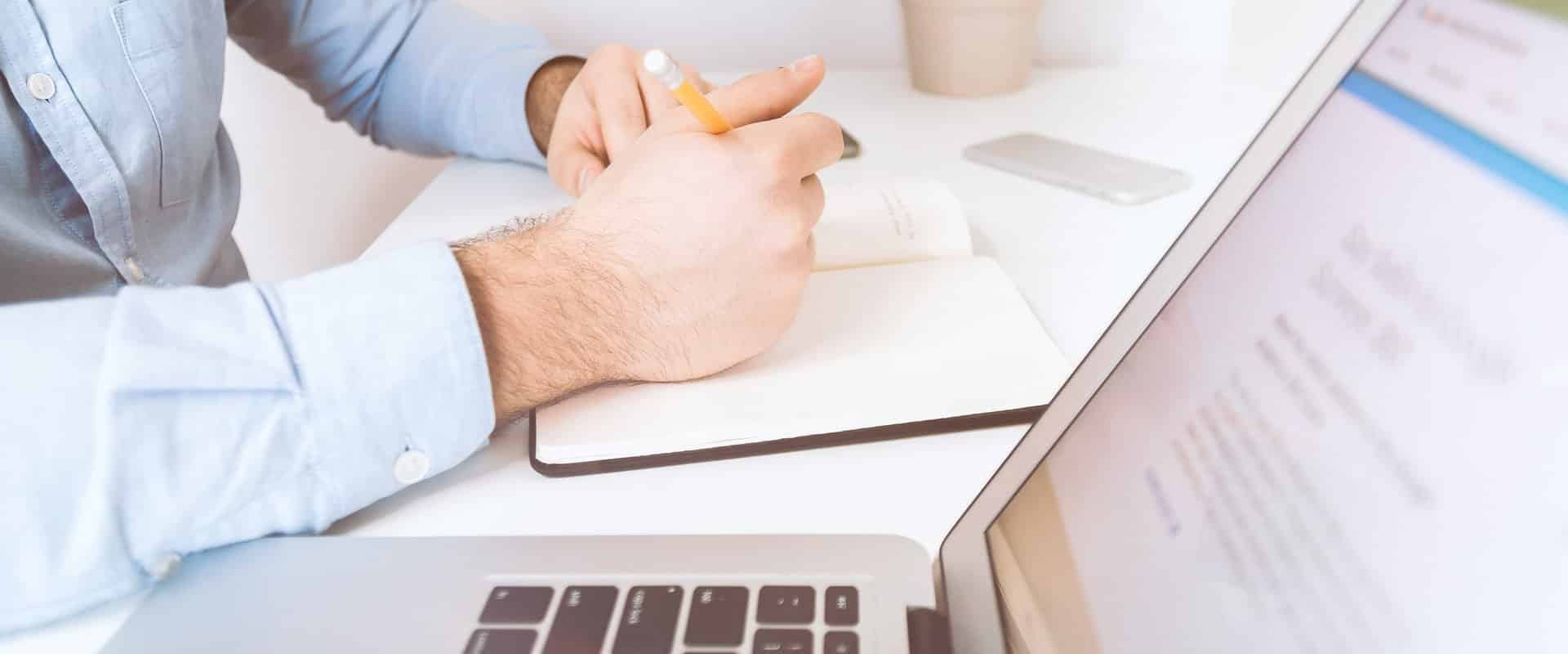 Fitur Diagnostik dan Aplikasi Potensial Sinyal PPG dalam Perawatan Kesehatan: Tinjauan Sistematis